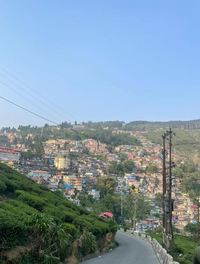 Greenery Homestay Дарджилинг Экстерьер фото